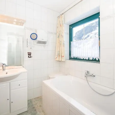 Mit Panoramab Rauris