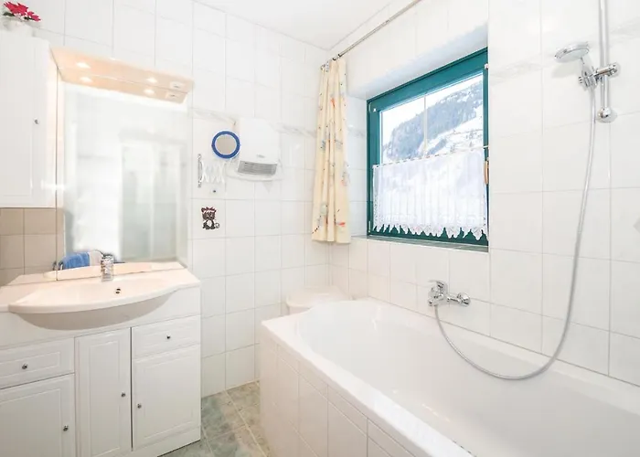 Mit Panoramab Rauris